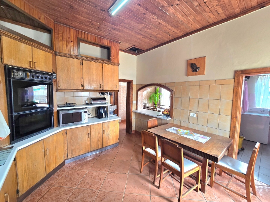 5 Bedroom Property for Sale in Bethlehem Free State